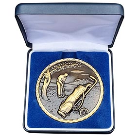 87mm Gold Golf Bag Medal in Case